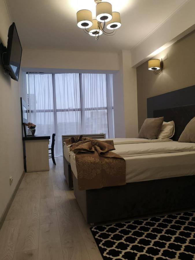 Hotel Helin - Calea Bucuresti Craiova Exteriör bild