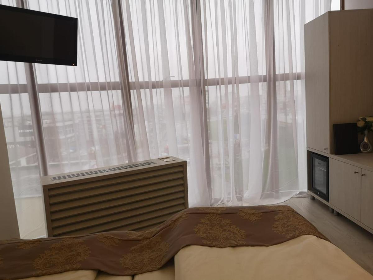 Hotel Helin - Calea Bucuresti Craiova Exteriör bild