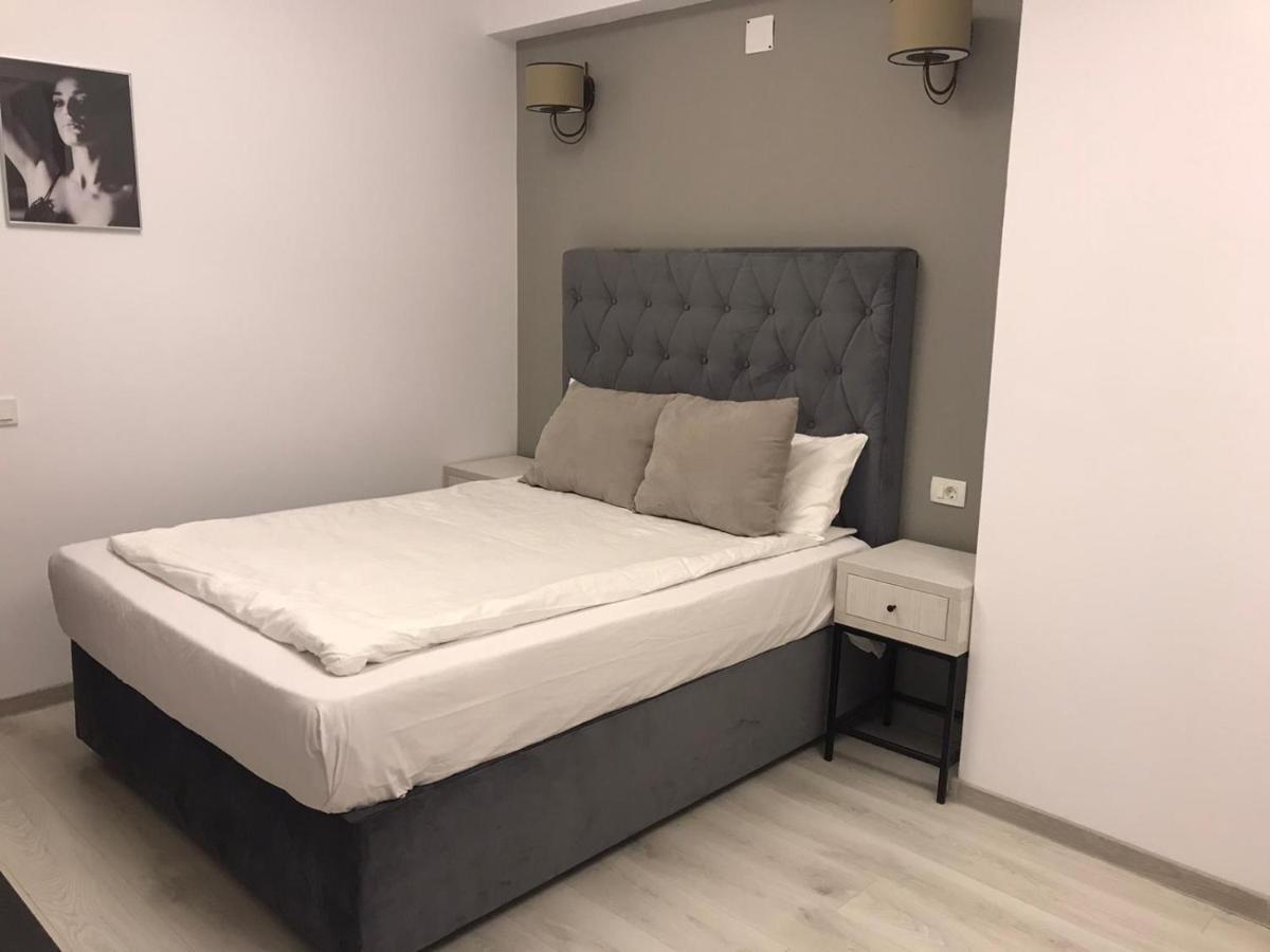 Hotel Helin - Calea Bucuresti Craiova Exteriör bild